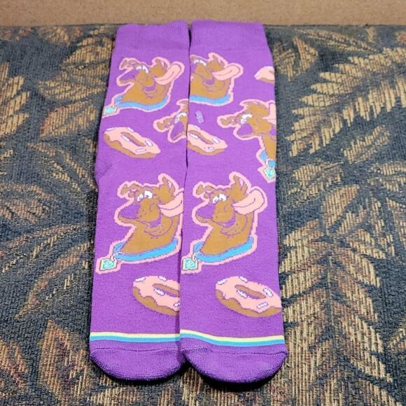 Scooby-Doo Men's Purple and Pink Novelty Crew Long Retro Socks - Picture 1 of 3